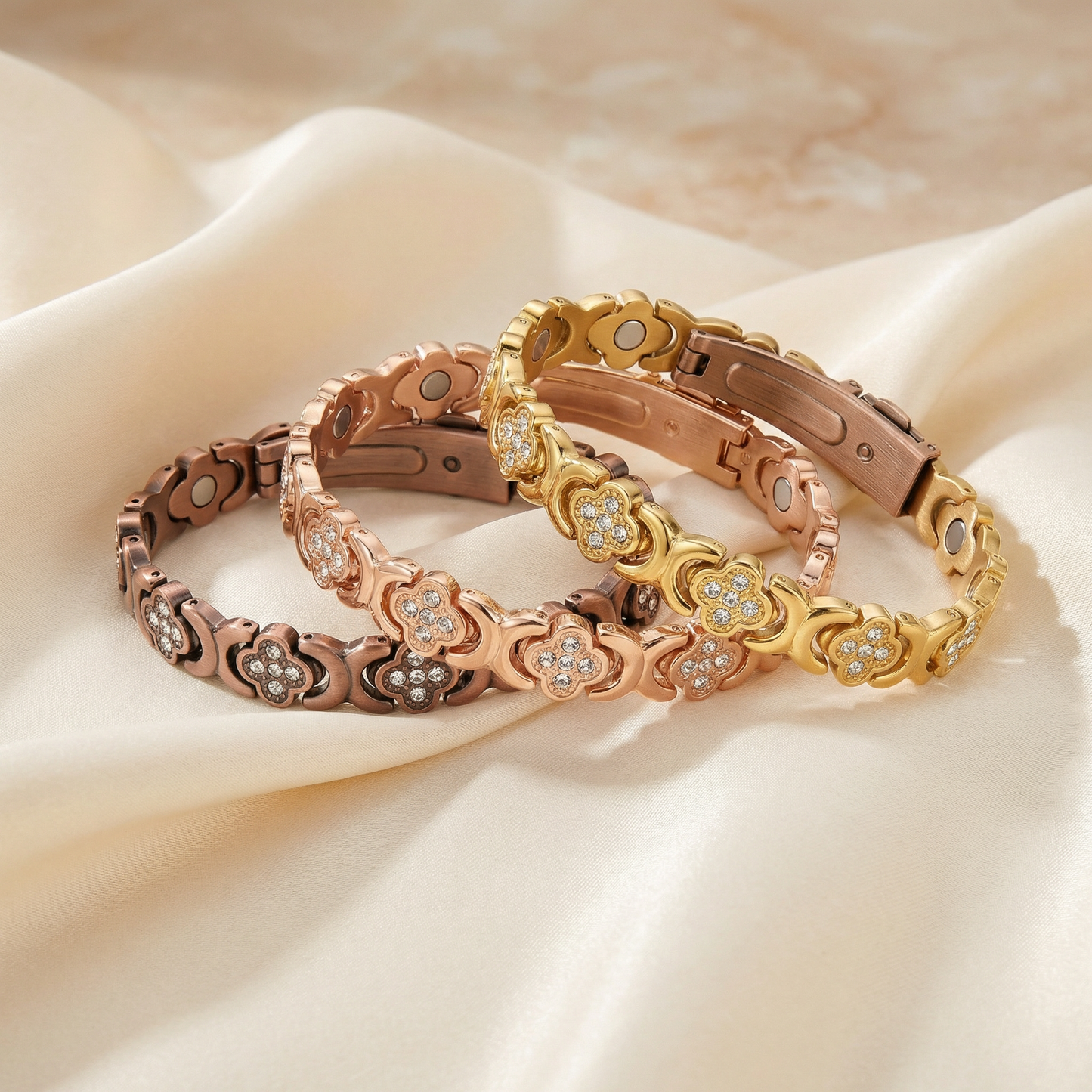 Aqora Copper Bracelet: Magnet-Therapy Inspired