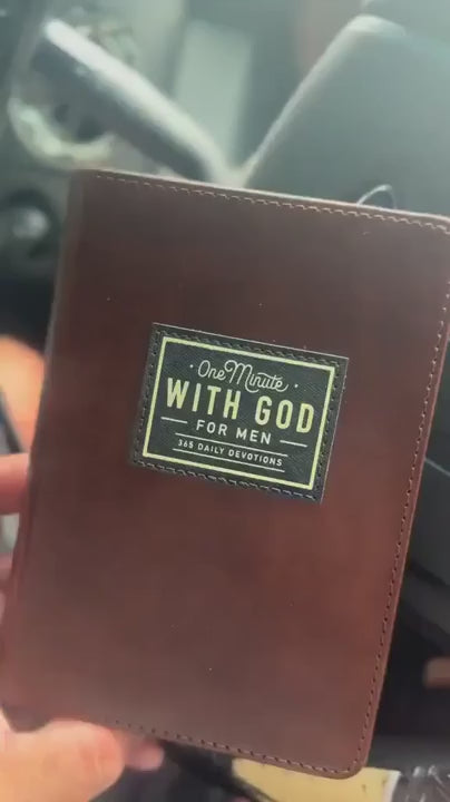 One Minute with God for Men - Daily Devotionals